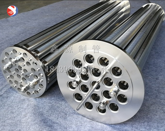 304不銹鋼反卷楔形網濾芯T型絲濾芯石油防砂濾芯白酒紅酒楔形網筒